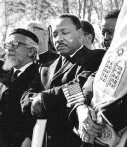 dr. martin luther king jr. in a movement (bh)