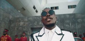 Camidoh - Slow Video Ft Magixx