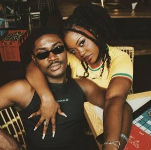 Ess Thee Legend & RCee - Kyekyere Me