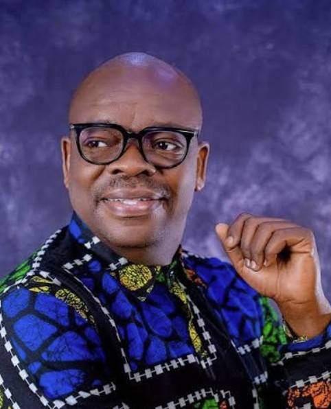 Efiewura Actor Kwame Dzokoto Dies at 51 After Collapsing During Live Radio Discussion in Tarkwa Efiewura Actor Kwame Dzokoto Dies at 51 After Collapsing During Live Radio Discussion in Tarkwa