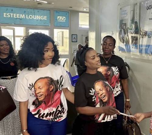 odo broni honours daddy lumba on his posthumous 62nd birthday with korle bu donation